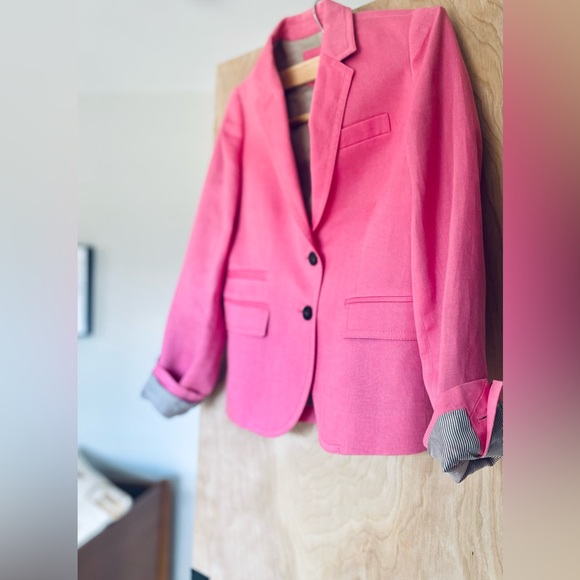Size 2 bright pink linen blazer by J. Crew - Picture 6 of 9